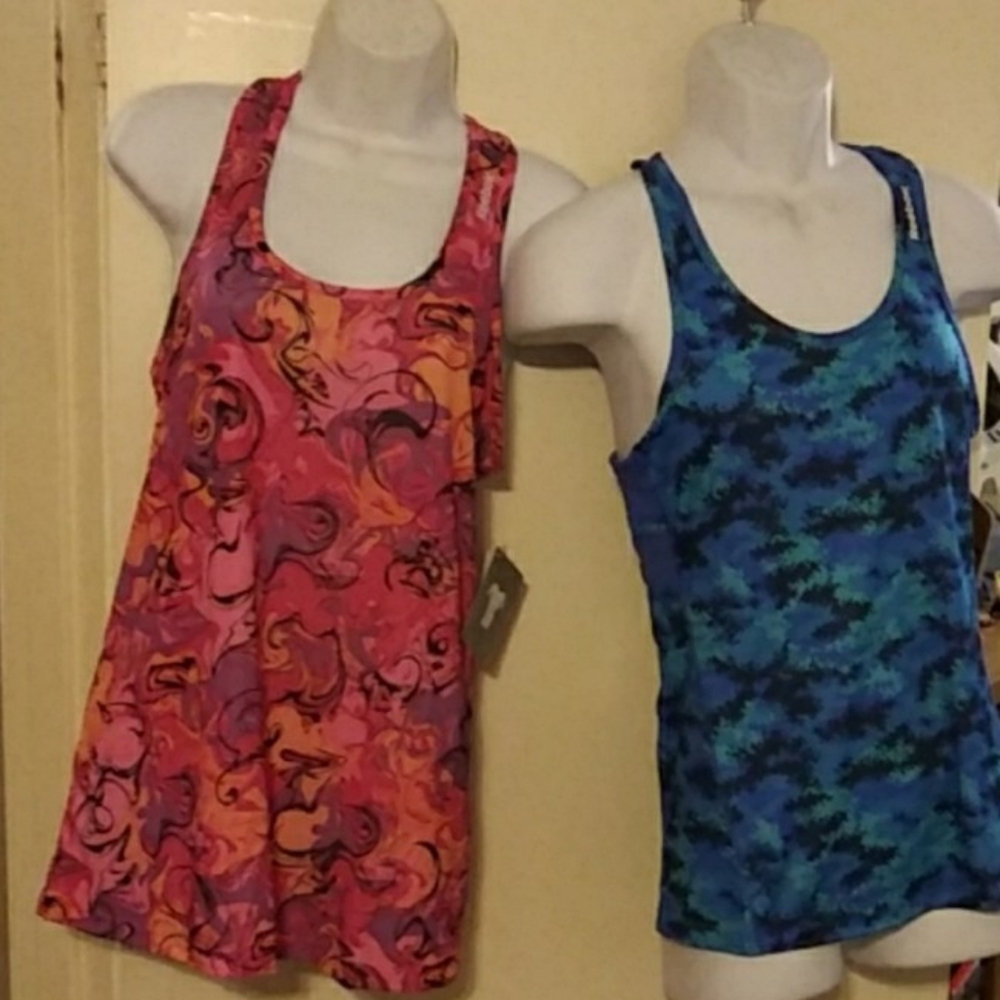 Bundle NWT: Two Reebok workout tops sz Small